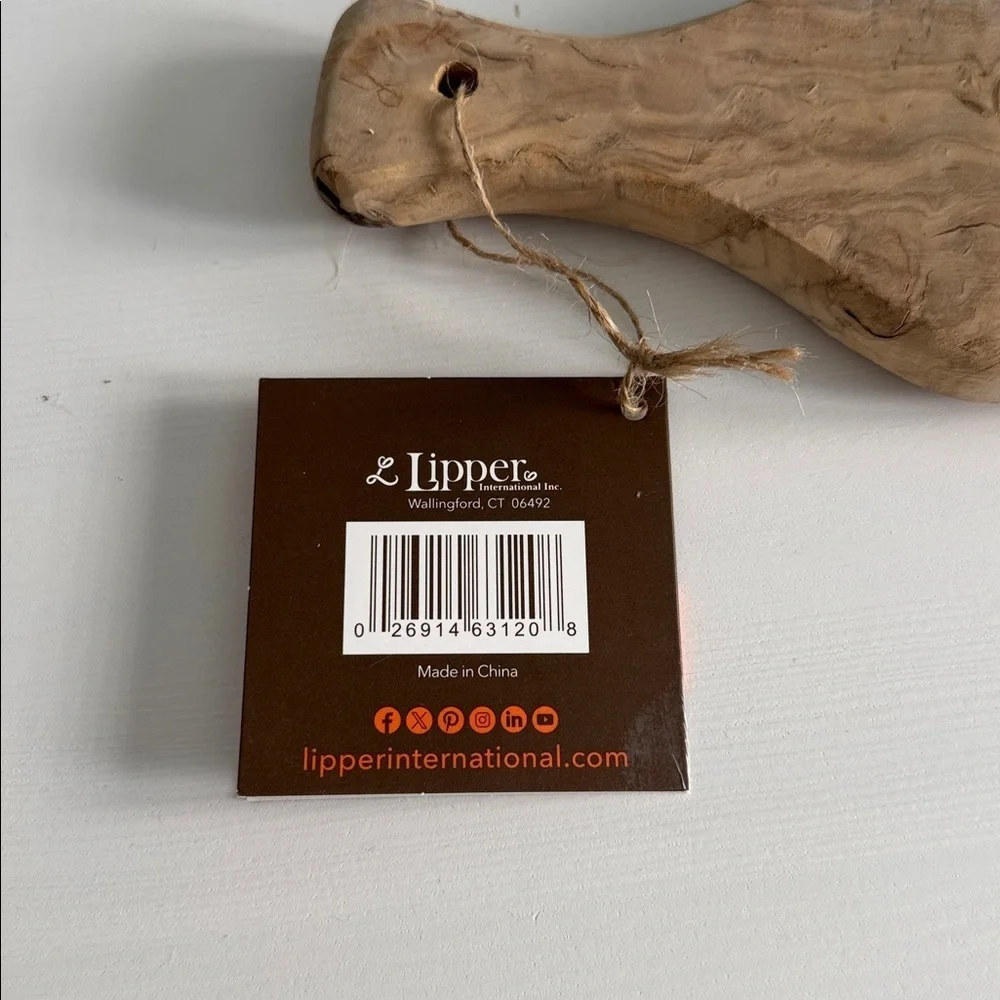 Natural Olive Wood Lipper International Asymmetrical Board NWT